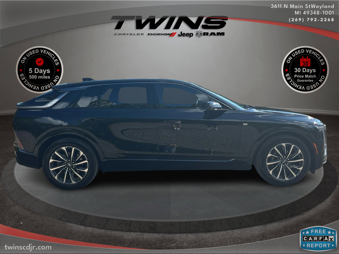 Used 2024 Cadillac LYRIQ Sport 2 with VIN 1GYKPVRL7RZ105975 for sale in Wayland, MI