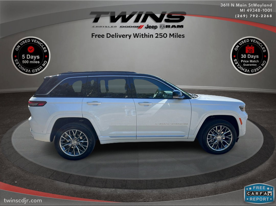 2025 Jeep Grand Cherokee Summit's photo