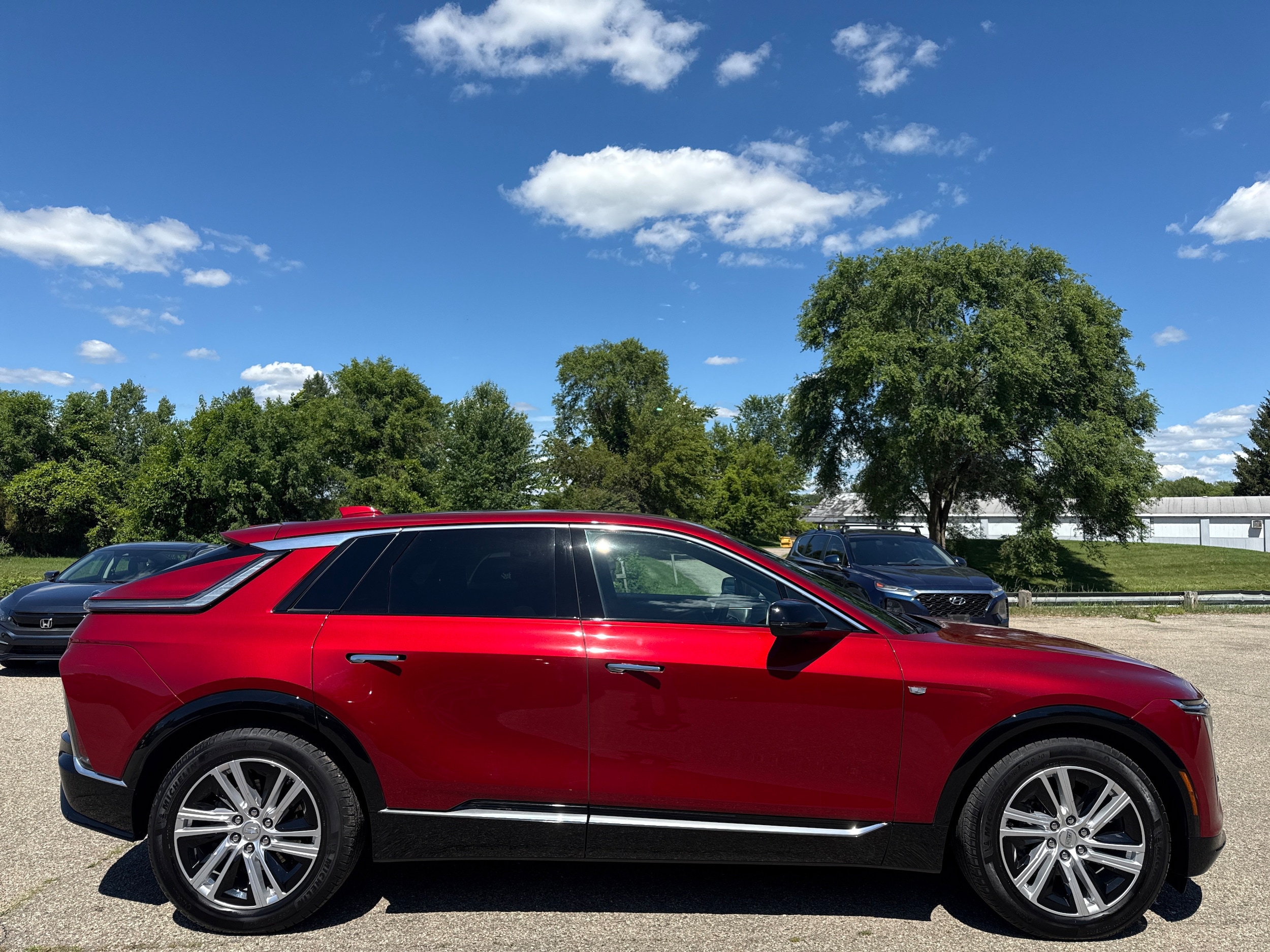 Used 2024 Cadillac LYRIQ Tech with VIN 1GYKPMRLXRZ111294 for sale in Wayland, MI