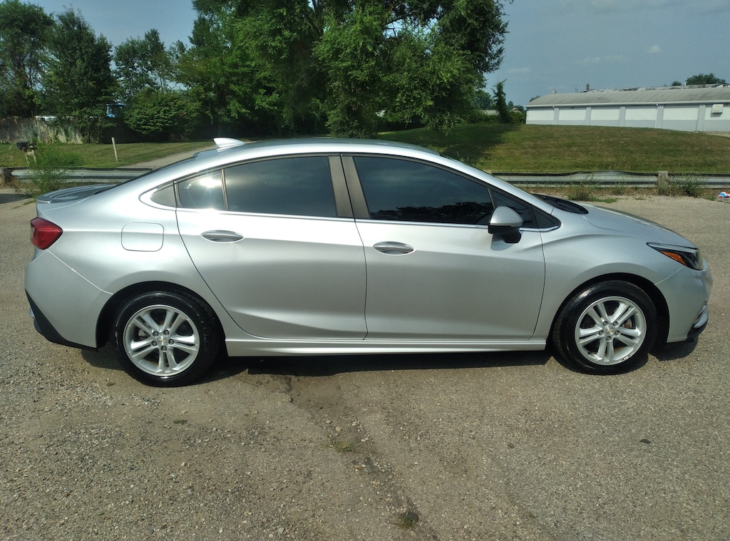 Used 2018 Chevrolet Cruze LT Sedan
