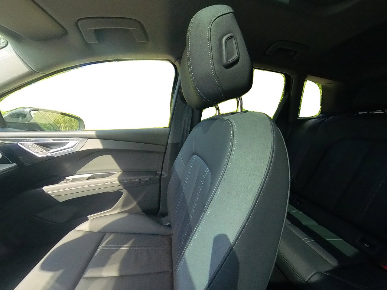 2025 Audi Q4 e-tron Premium Plus - Photo 40