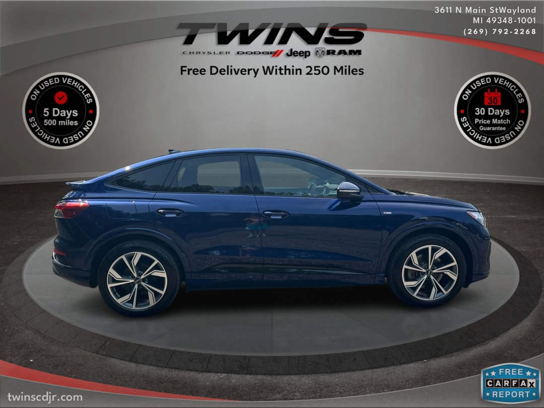 2025 Audi Q4 Sportback e-tron Premium Plus's photo