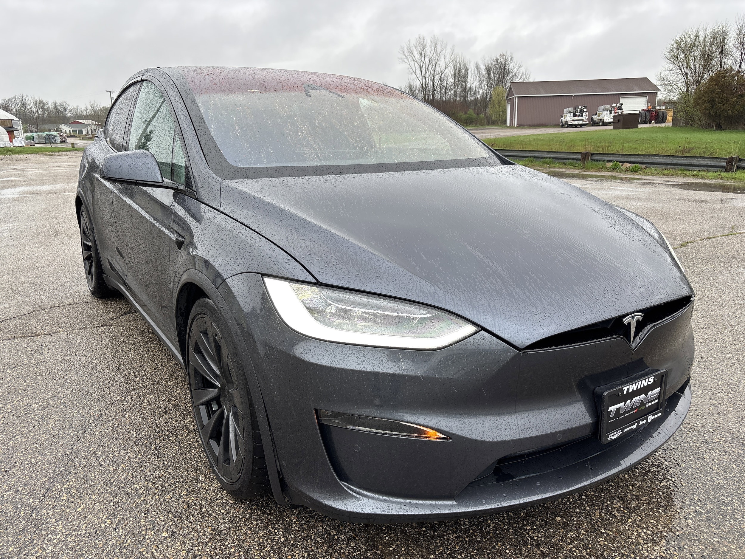 2022 Tesla Model X Plaid's photo