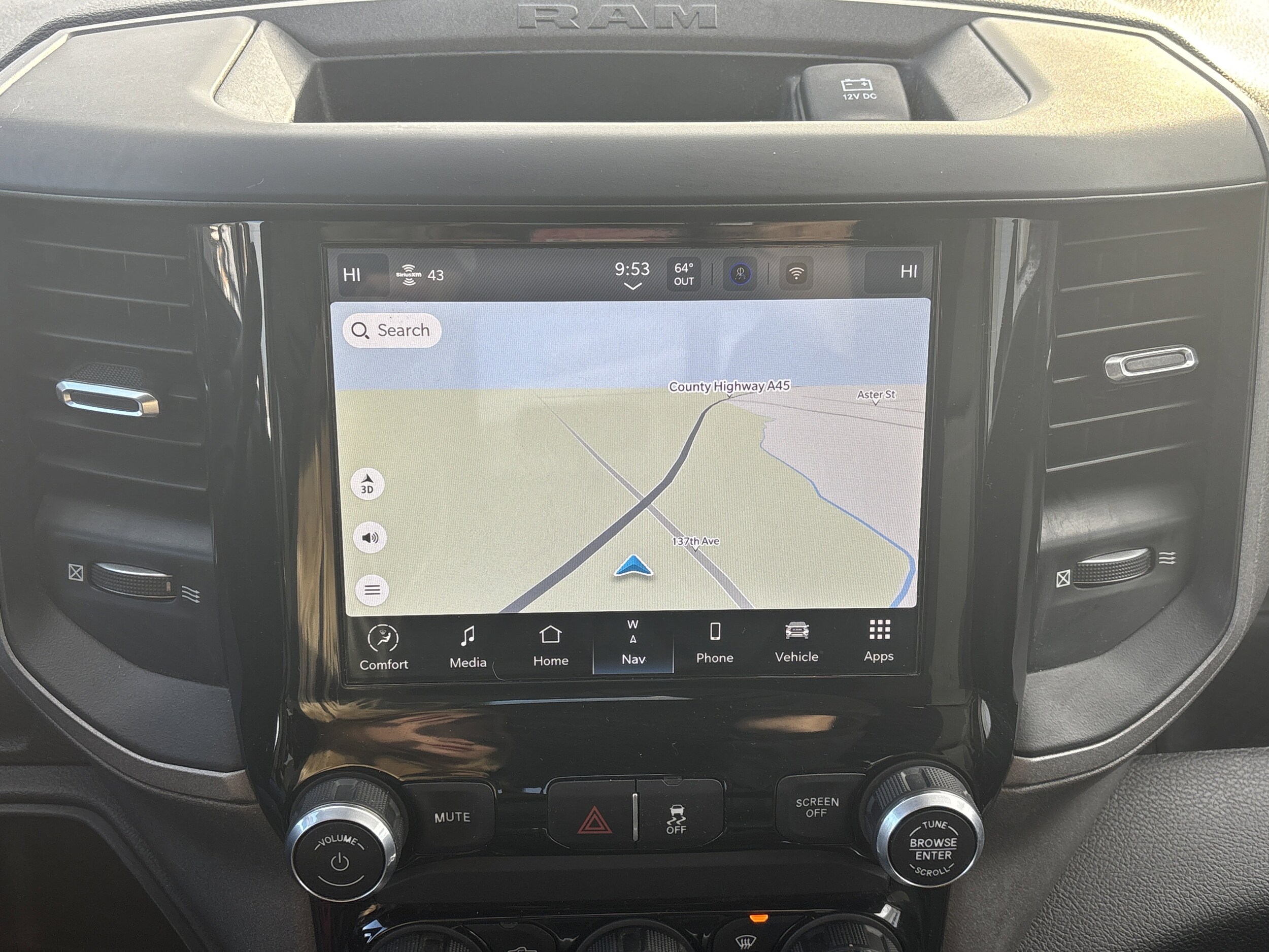 2022 Ram 2500 Tradesman photo 3