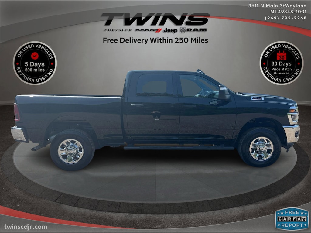 New 2026 Ram 2500 TRADESMAN CREW CAB 4X4 6'4 BOX Pickup