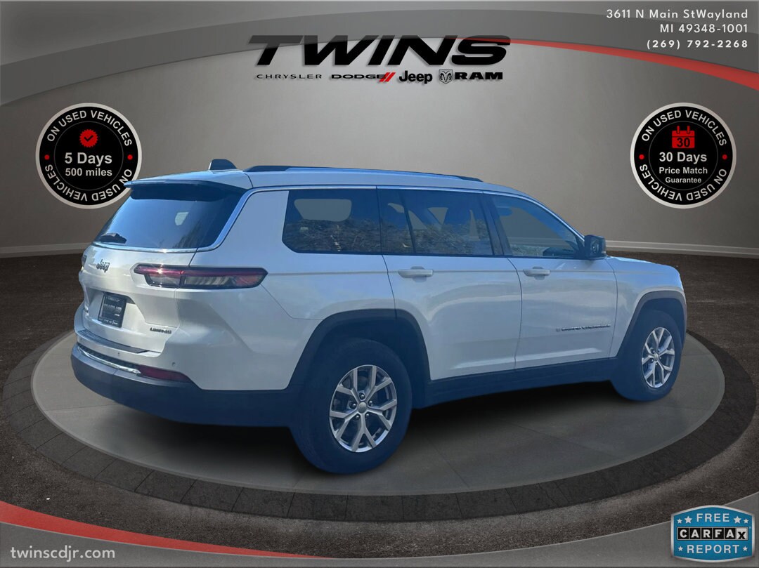 2022 Jeep Grand Cherokee Limited photo 3