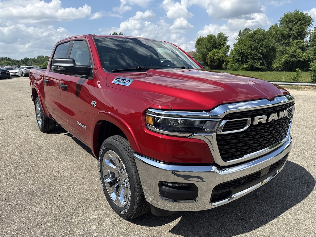 New 2026 Ram 1500 BIG HORN CREW CAB 4X4 5'7 BOX Pickup