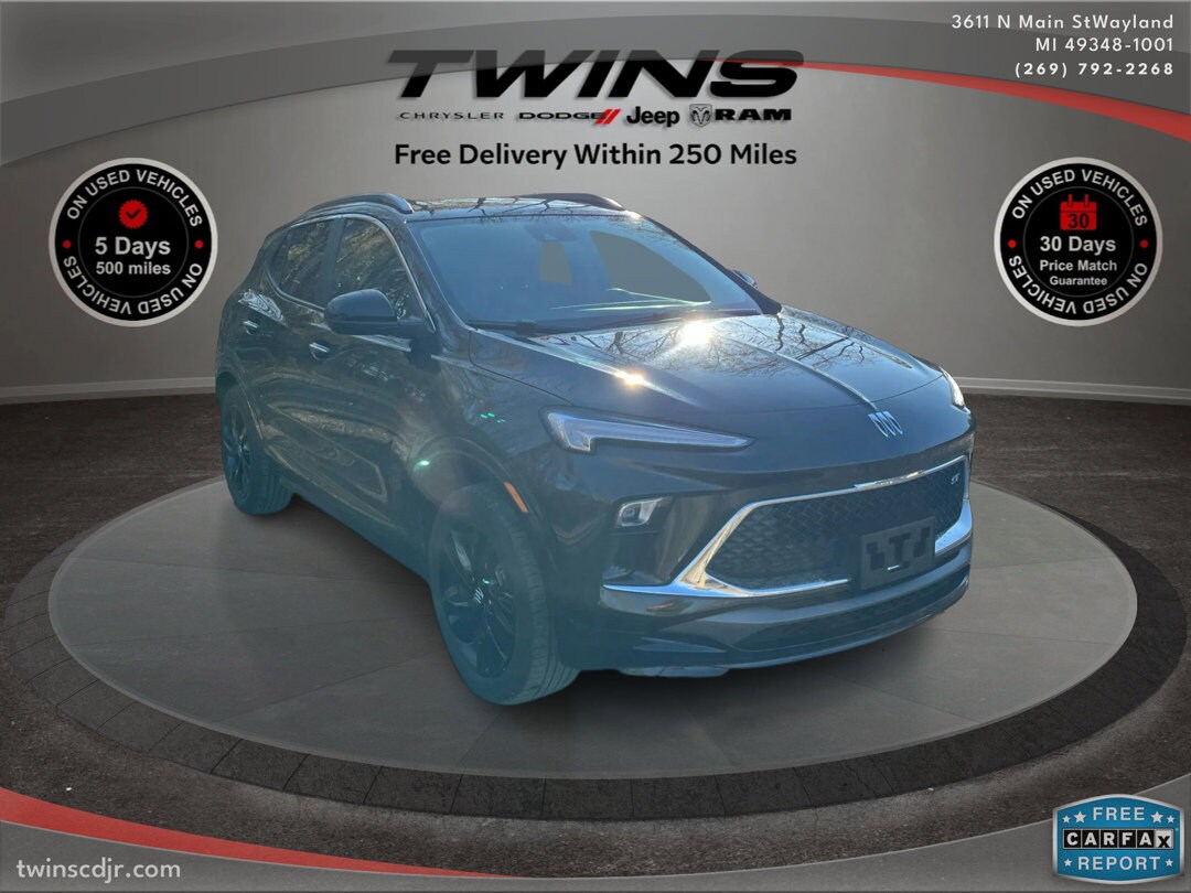 2024 Buick Encore GX Sport Touring photo 2