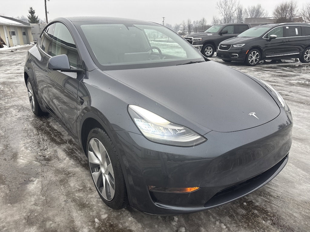 Used 2021 Tesla Model Y Standard Range Standard Range RWD *Ltd Avail*