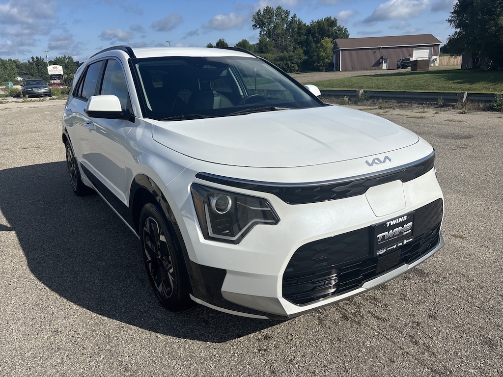 Used 2023 Kia Niro EV Wind Wind