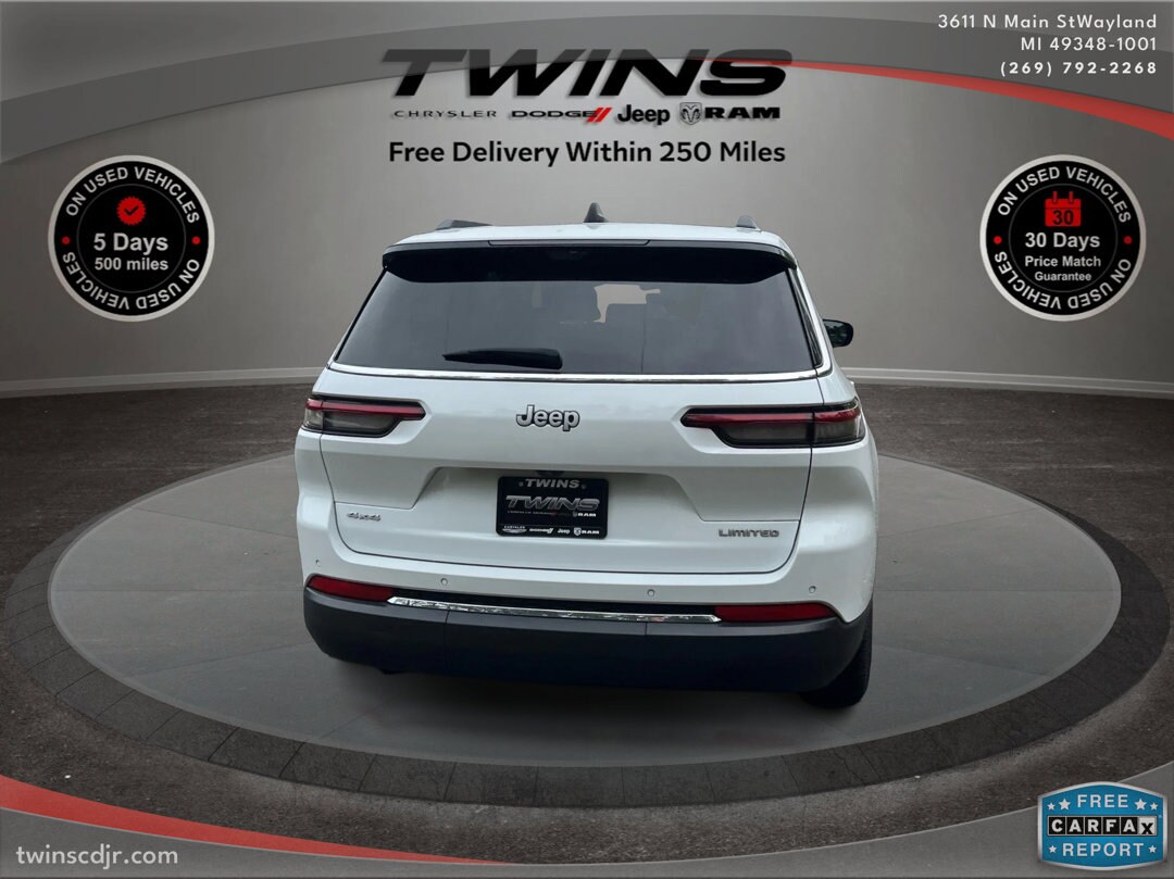2024 Jeep Grand Cherokee Limited photo 3