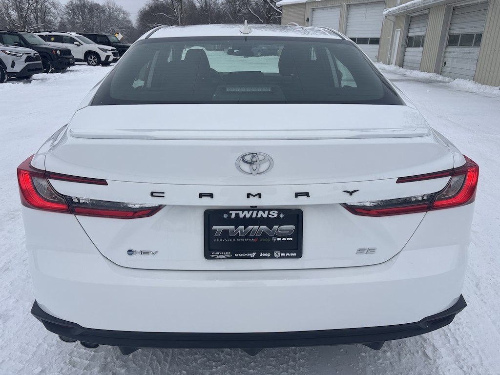 Used 2025 Toyota Camry SE SE