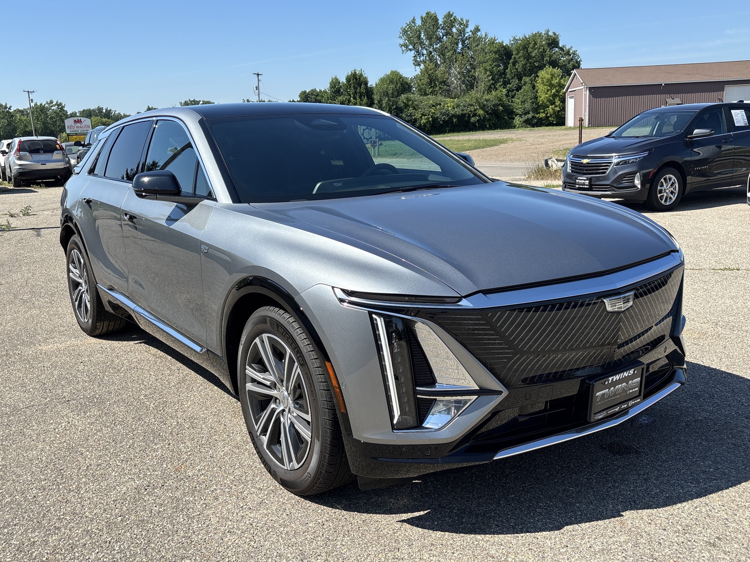 Used 2024 Cadillac LYRIQ Luxury 2 with VIN 1GYKPRRL3RZ119878 for sale in Wayland, MI