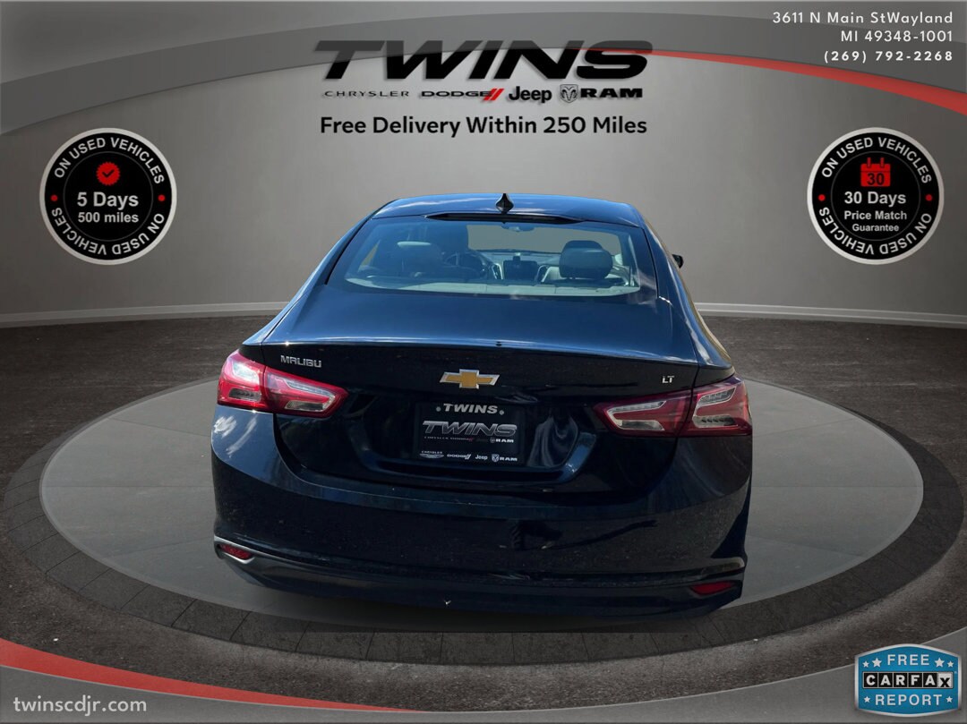 2021 Chevrolet Malibu 1LT photo 3