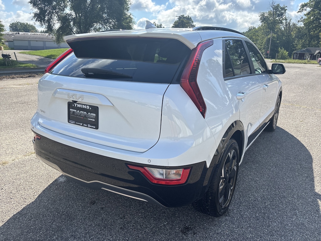 Used 2023 Kia Niro EV Wind Wind