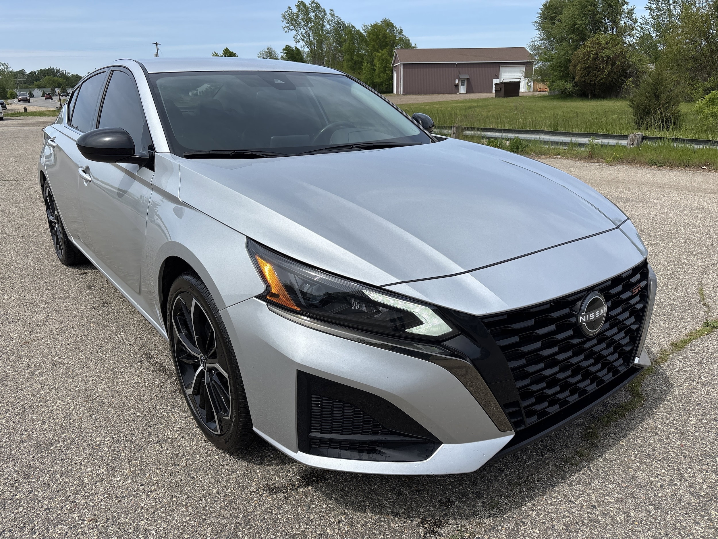 2024 Nissan Altima 2.5 SR's photo
