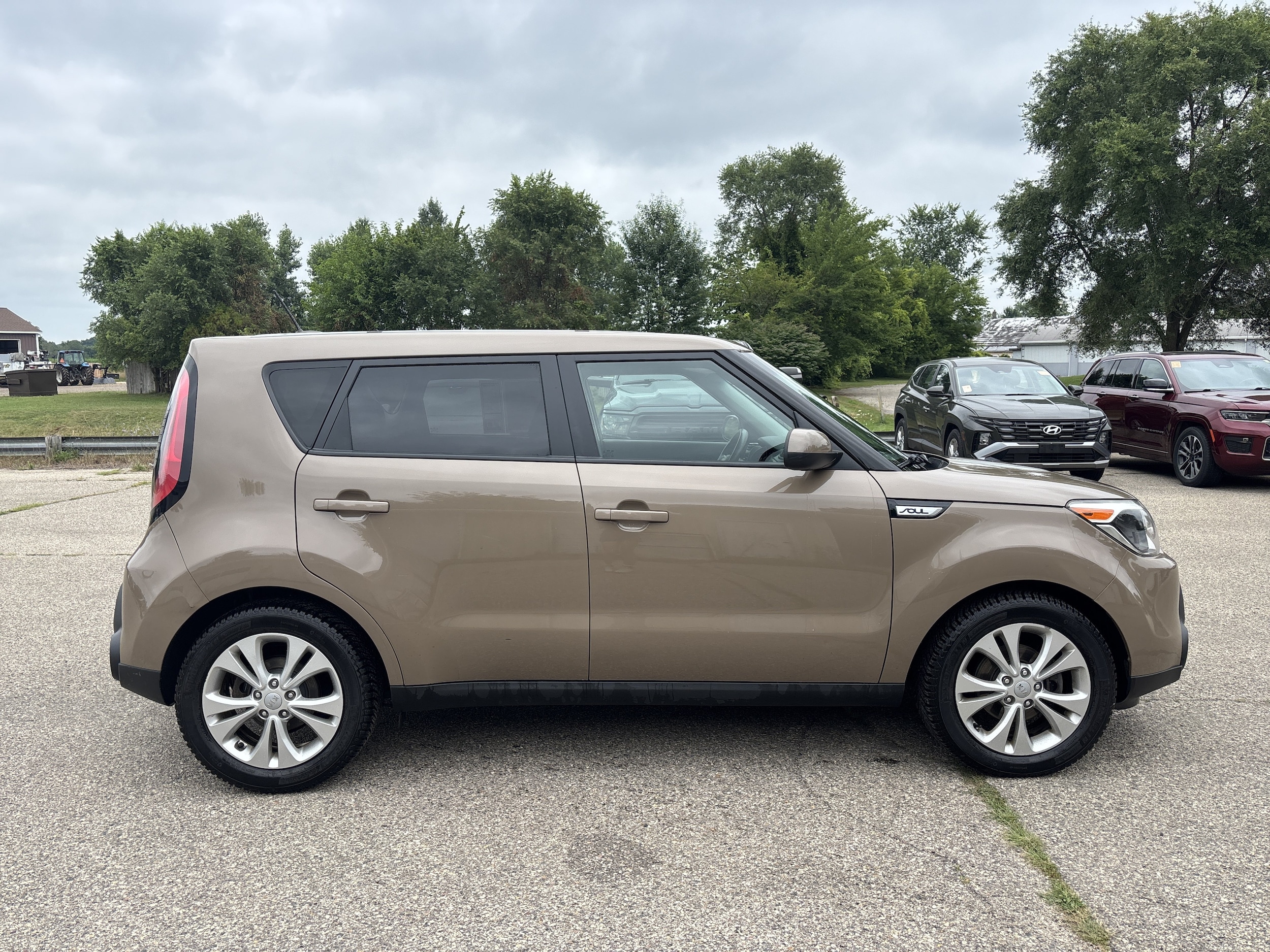 Used 2015 Kia Soul + with VIN KNDJP3A54F7166470 for sale in Wayland, MI