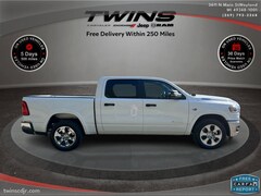 2026 Ram 1500 BIG HORN CREW CAB 4X4 5'7 BOX Pickup