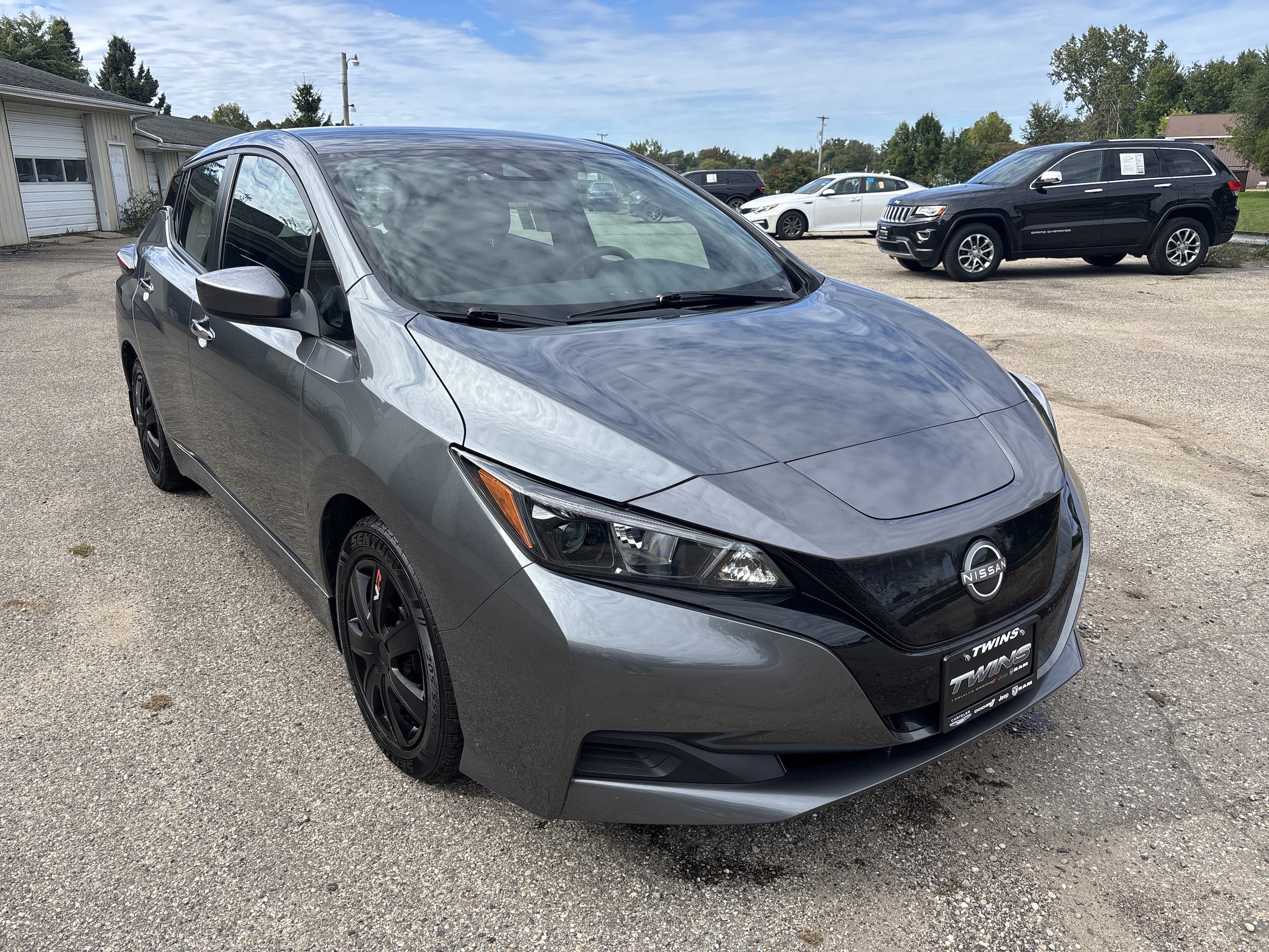 2025 Nissan Leaf