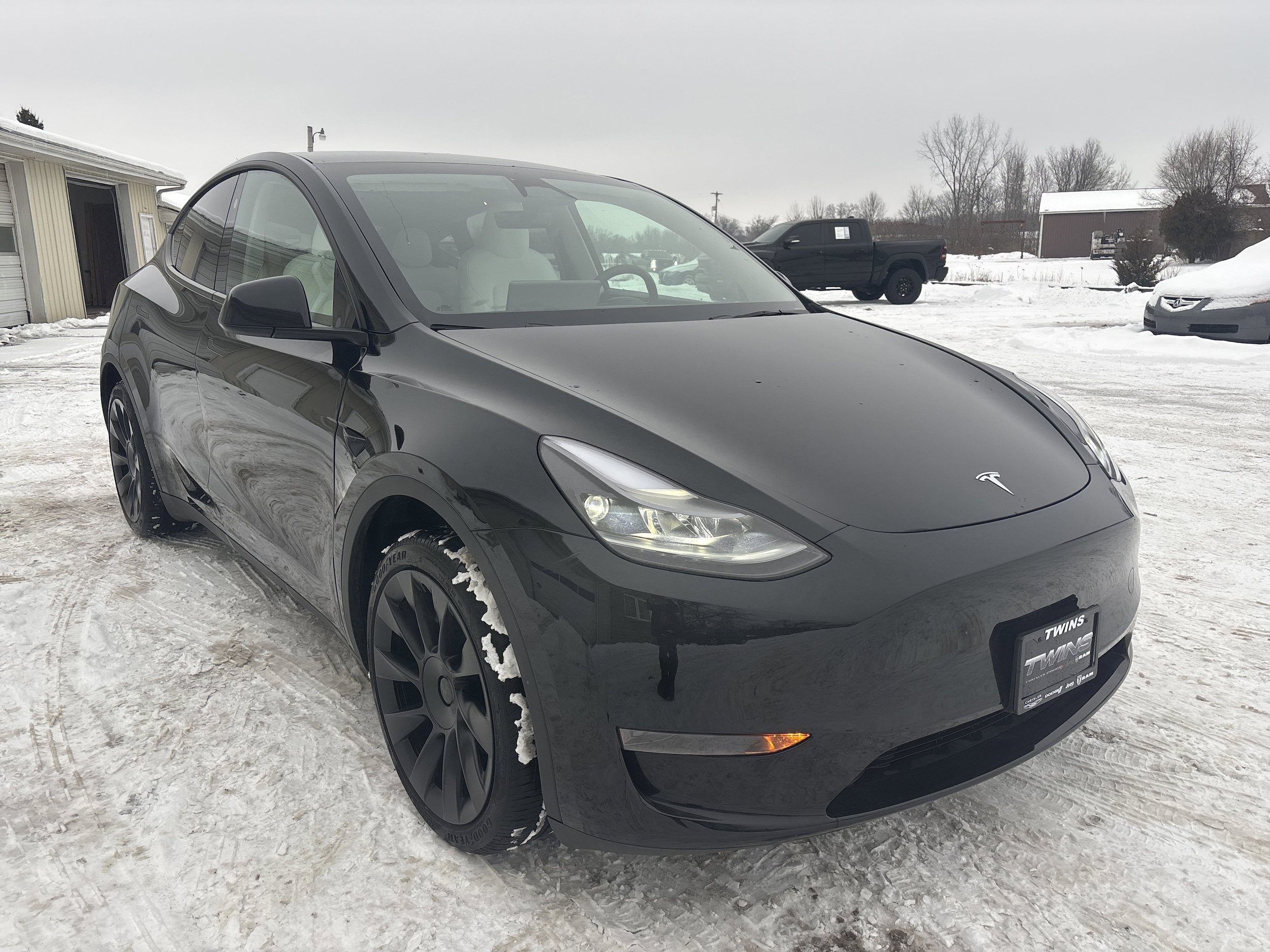 2024 Tesla Model Y Long Range's photo