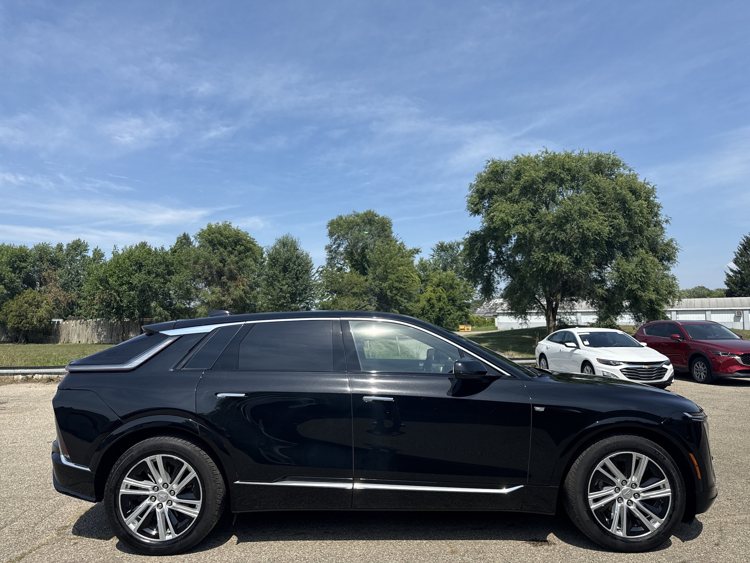 Used 2024 Cadillac LYRIQ Tech with VIN 1GYKPMRK3RZ135413 for sale in Wayland, MI