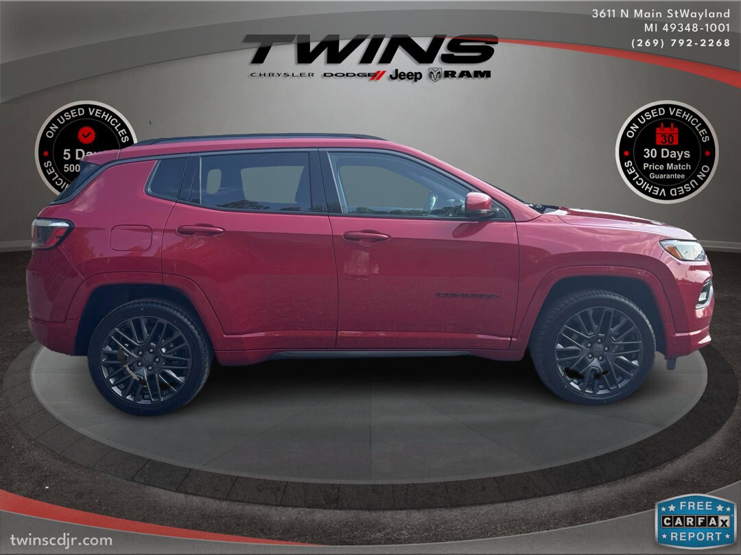 2022 Jeep Compass Red Edition photo 2