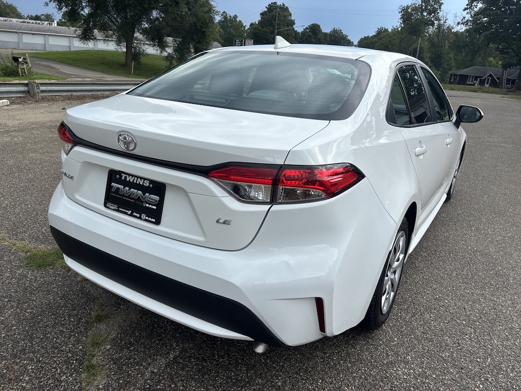Used 2022 Toyota Corolla LE LE CVT