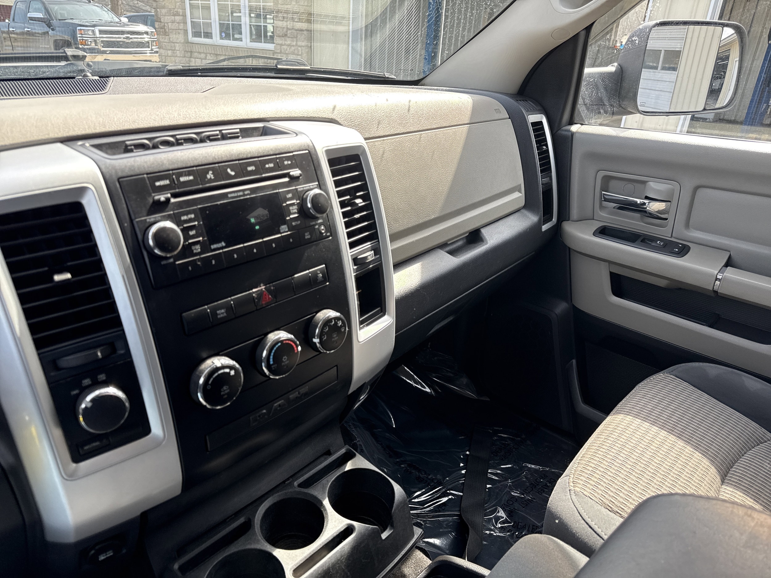 2011 RAM Ram 2500 Pickup SLT - Photo 22