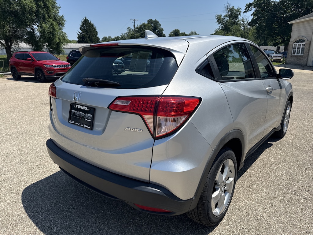 Used 2016 Honda HR-V LX AWD CVT LX