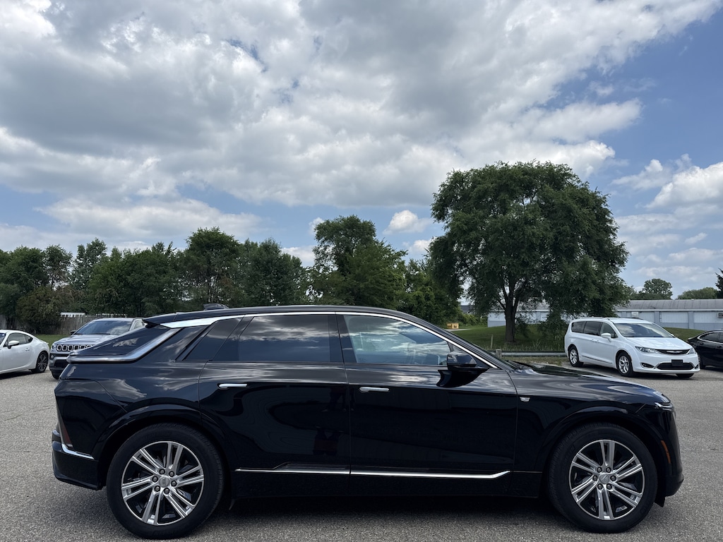 Used 2024 Cadillac Lyriq Tech Tech w/1SA