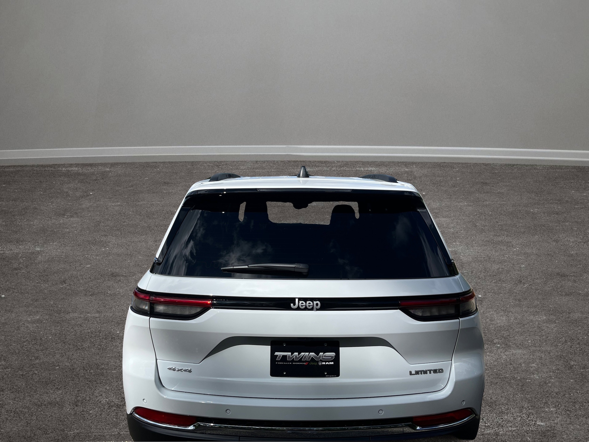 2025 Jeep Grand Cherokee Limited - Photo 31