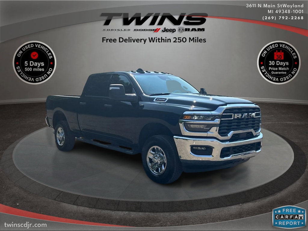 New 2026 Ram 2500 TRADESMAN CREW CAB 4X4 6'4 BOX Pickup