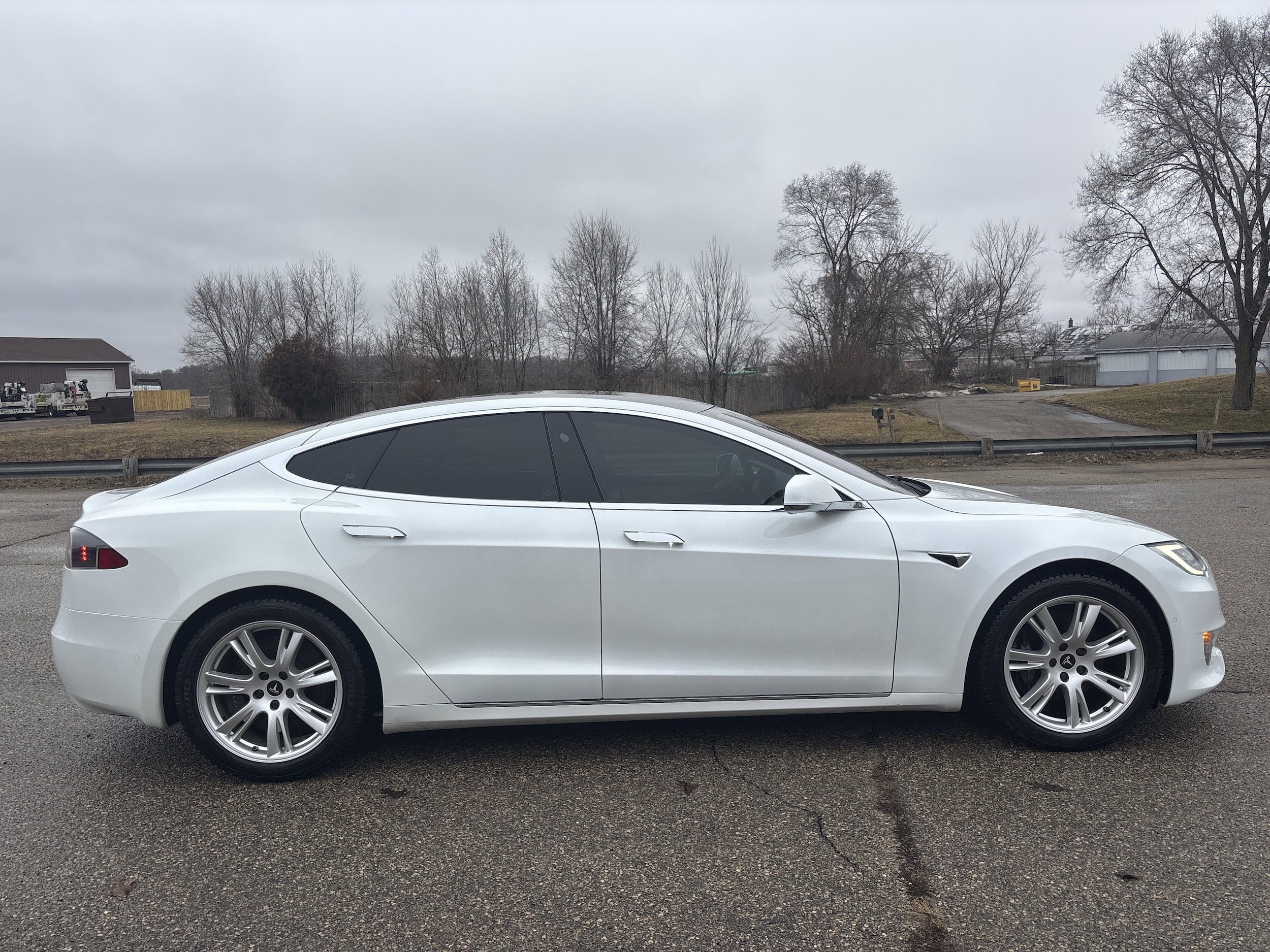 Used 2020 Tesla Model S Long Range Plus with VIN 5YJSA1E28LF414025 for sale in Wayland, MI