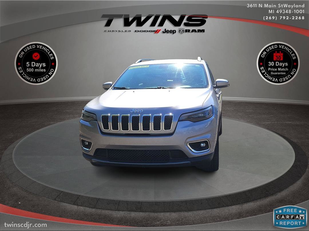 Used 2019 Jeep Cherokee Limited with VIN 1C4PJLDB0KD146161 for sale in Wayland, MI