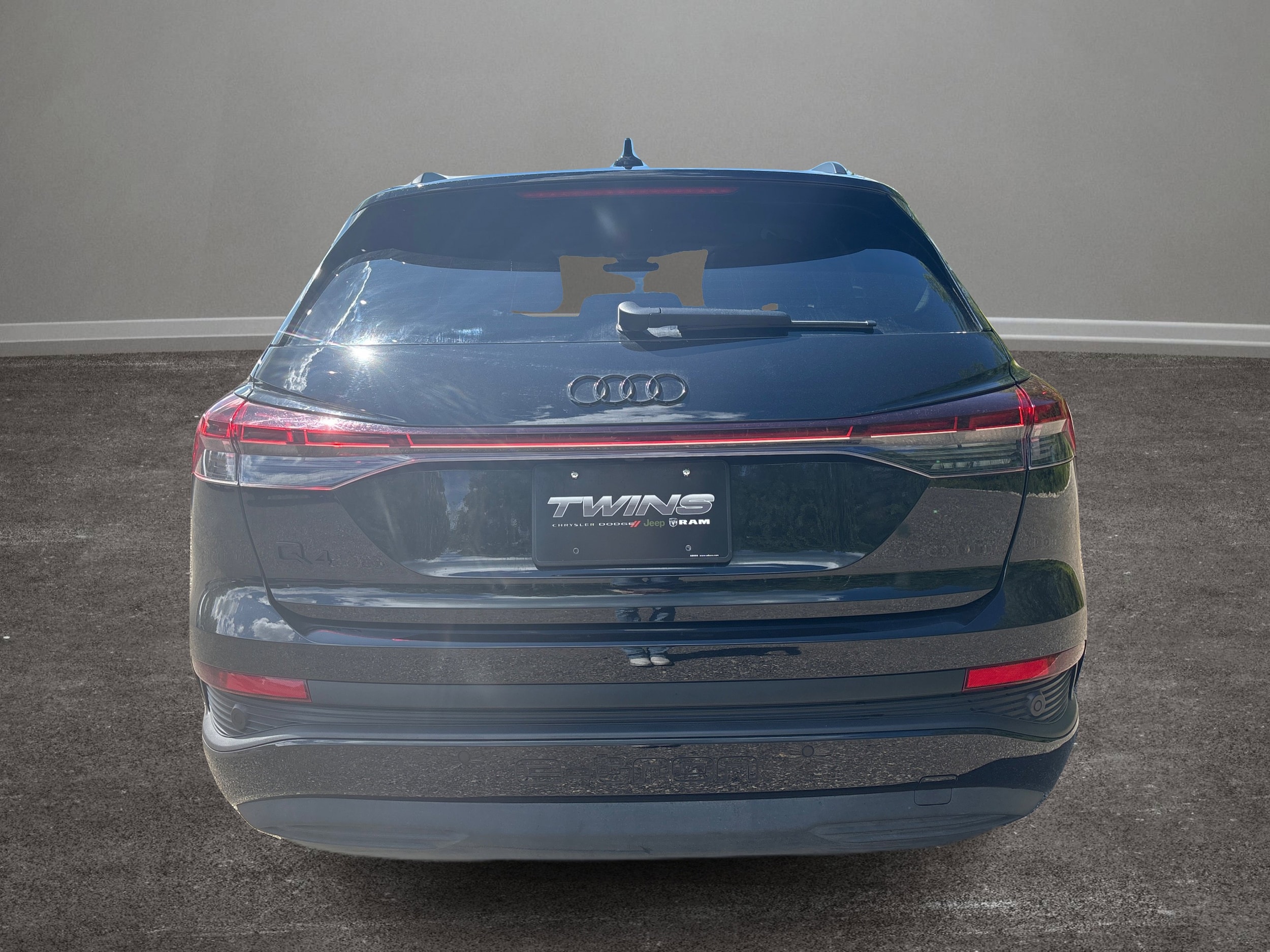2025 Audi Q4 e-tron Premium Plus - Photo 30
