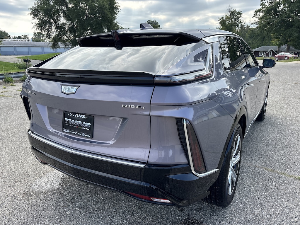 Used 2024 Cadillac Lyriq Tech Tech w/1SA