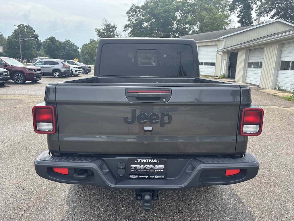 Used 2022 Jeep Gladiator Sport S Sport S 4x4