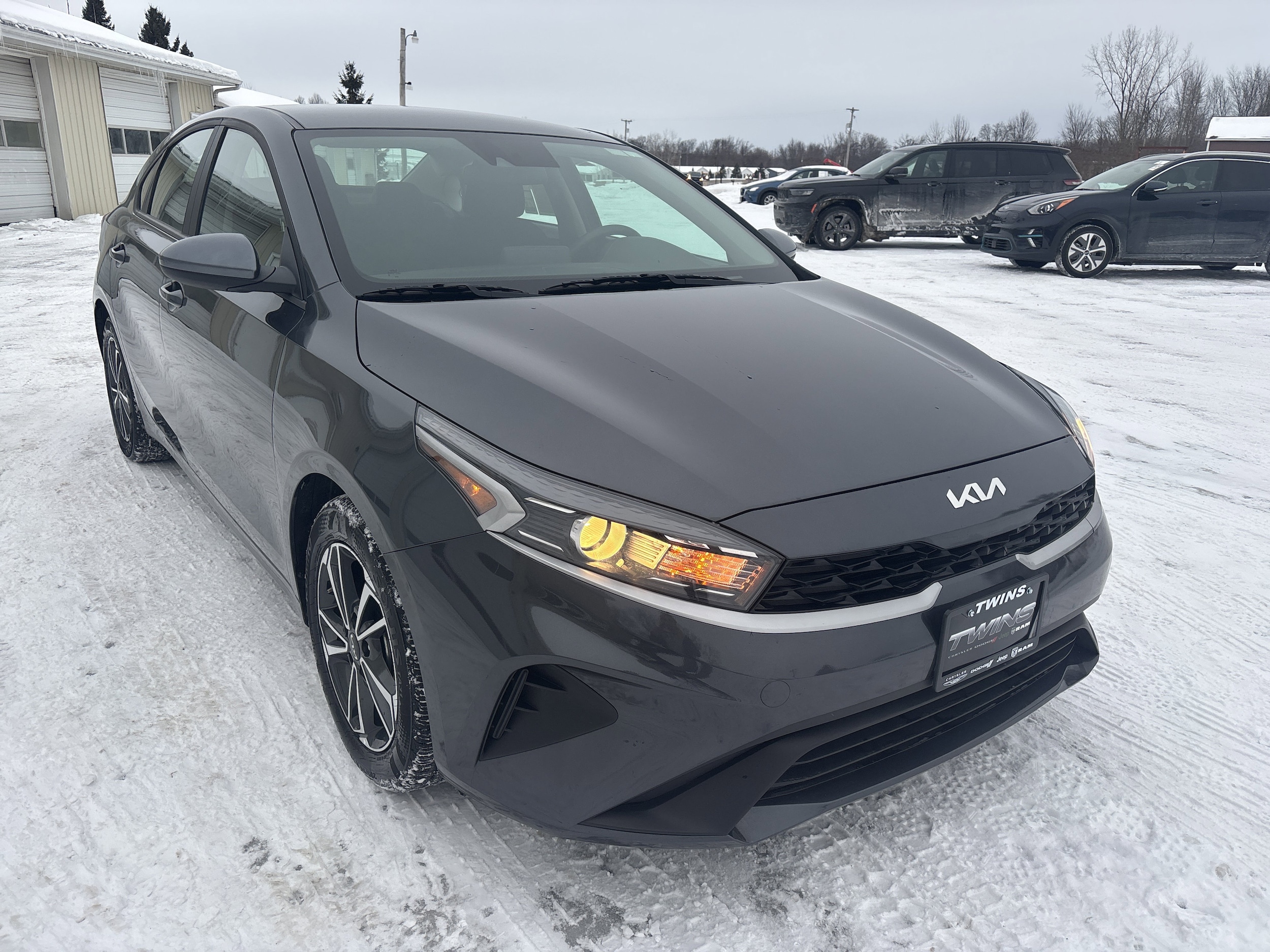 2024 Kia Forte LXS's photo