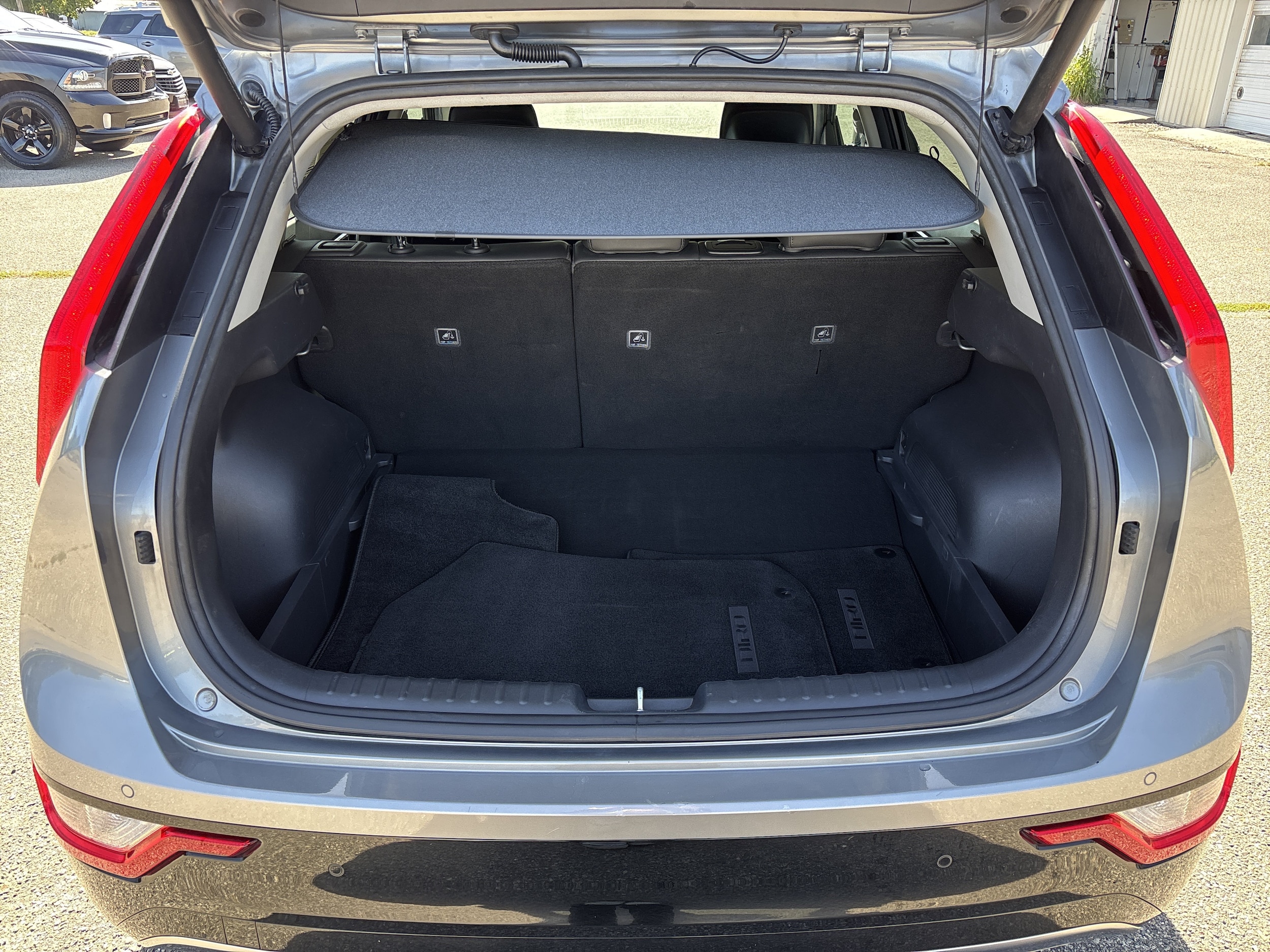 Used 2023 Kia Niro Wind with VIN KNDCR3L13P5030941 for sale in Wayland, MI