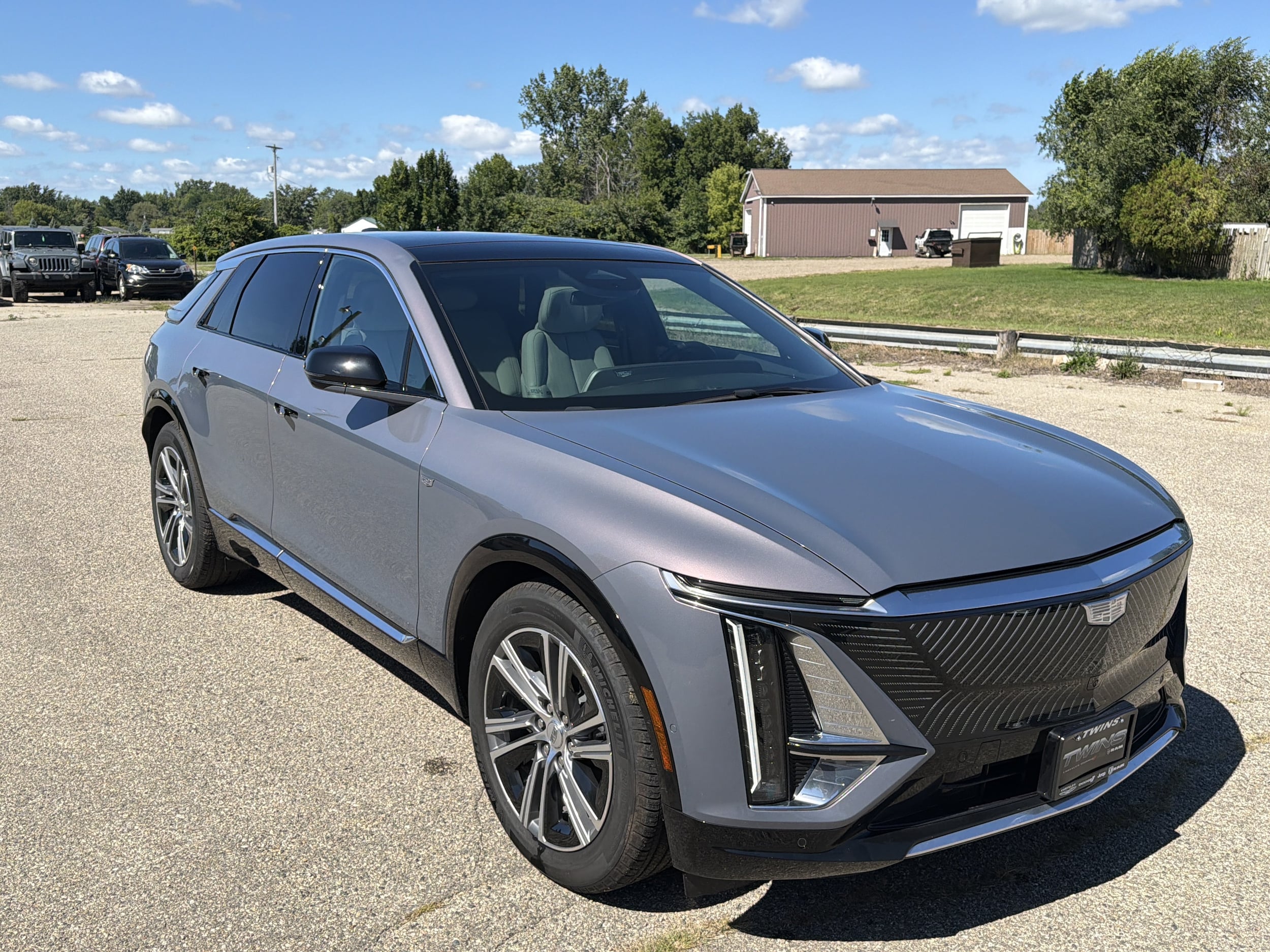 Used 2024 Cadillac LYRIQ Luxury 2 with VIN 1GYKPRRL5RZ124015 for sale in Wayland, MI
