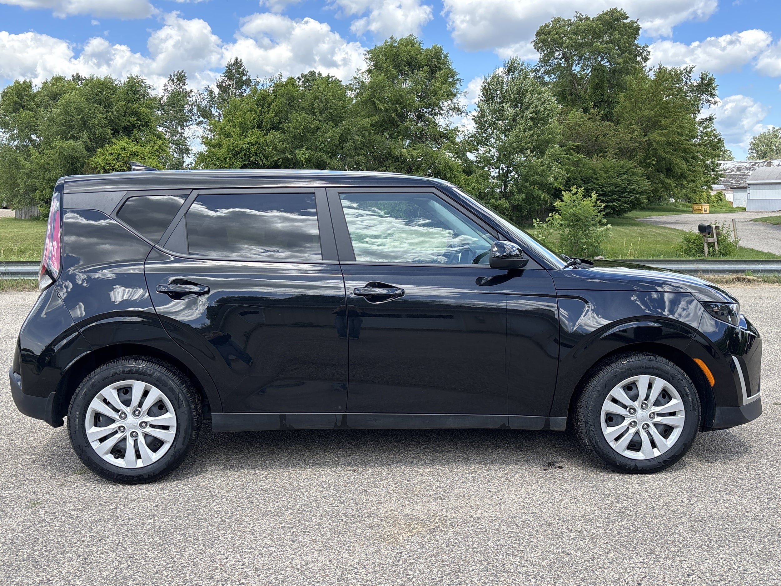 Used 2023 Kia Soul LX with VIN KNDJ23AU7P7887406 for sale in Wayland, MI