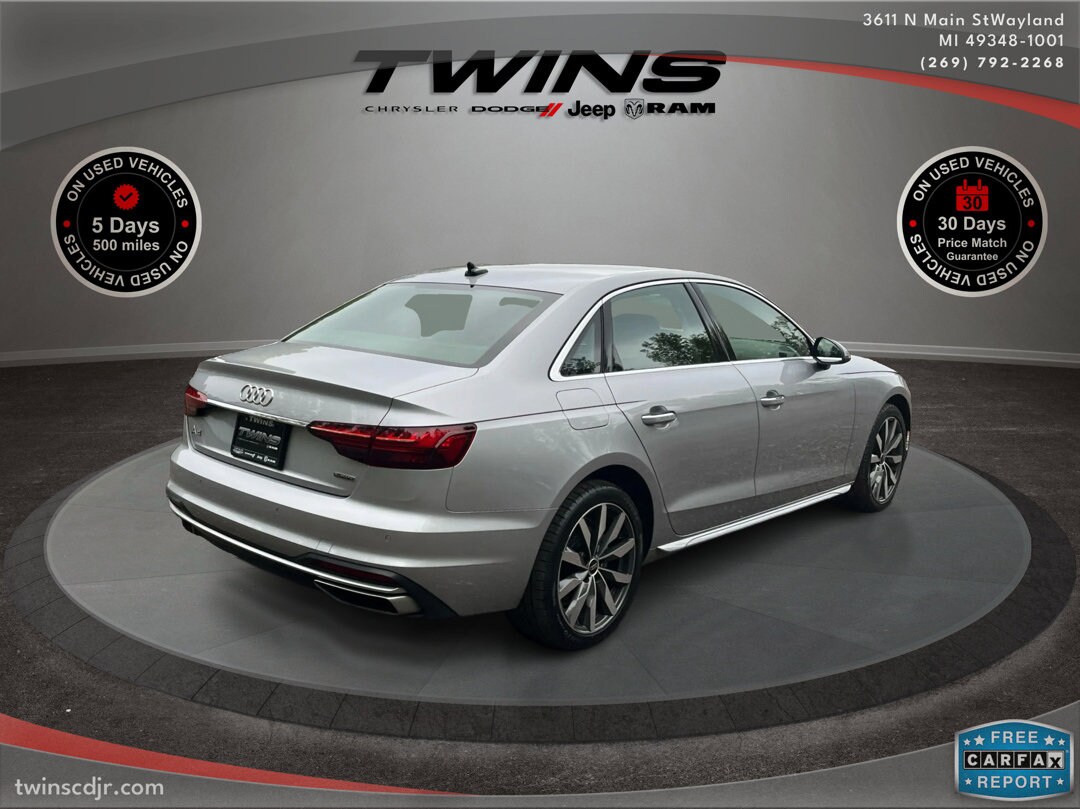 2023 Audi A4 Premium 40 TFSI Quattro photo 3