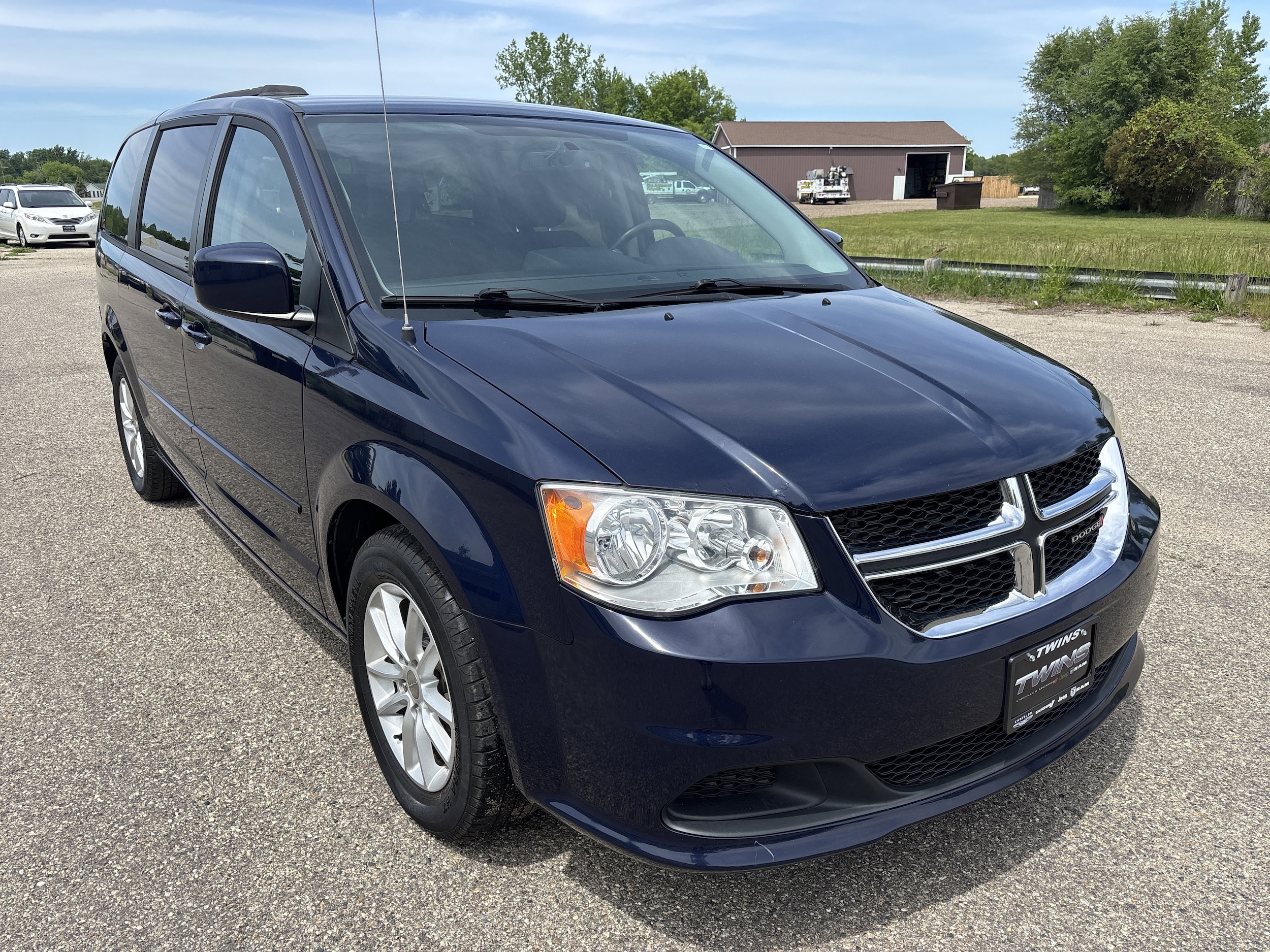 2016 Dodge Grand Caravan SXT's photo
