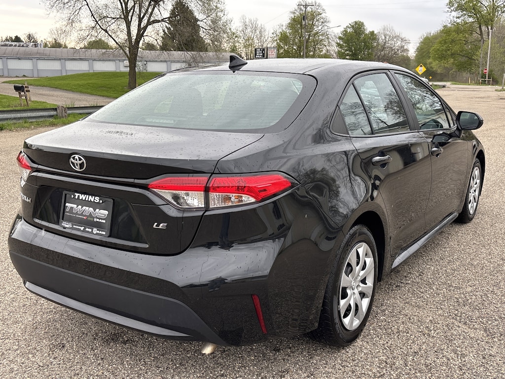 Used 2022 Toyota Corolla LE LE CVT