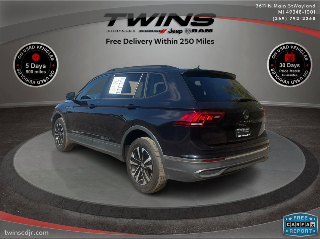 2022 Volkswagen Tiguan S's photo