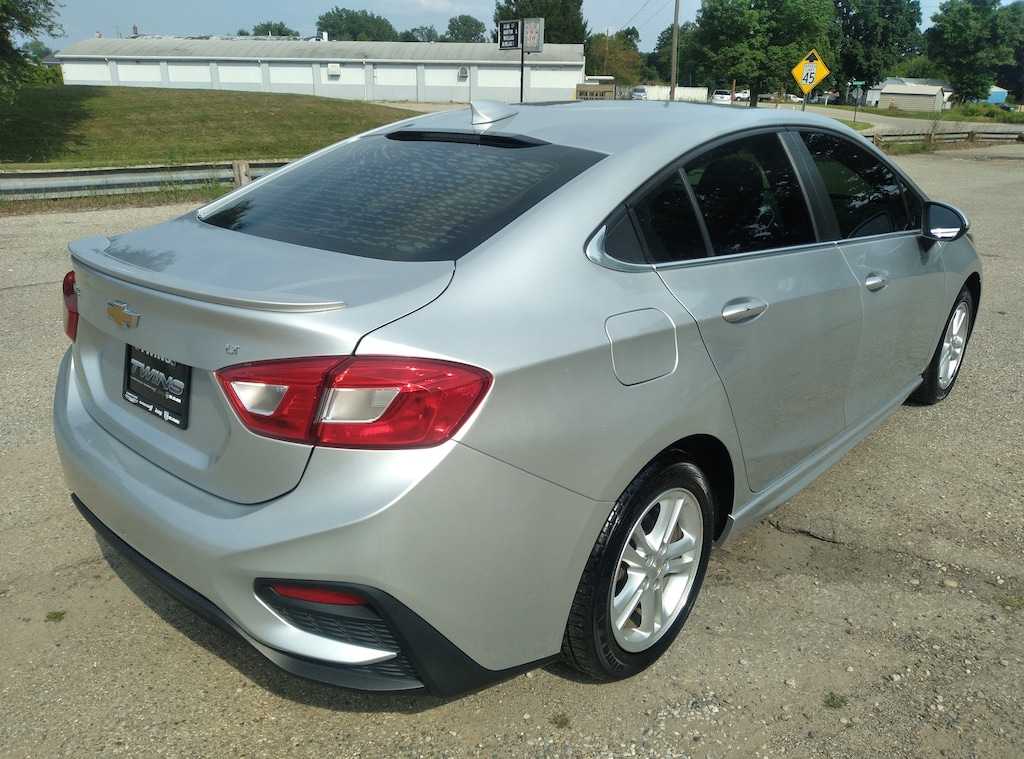 Used 2018 Chevrolet Cruze LT Sedan