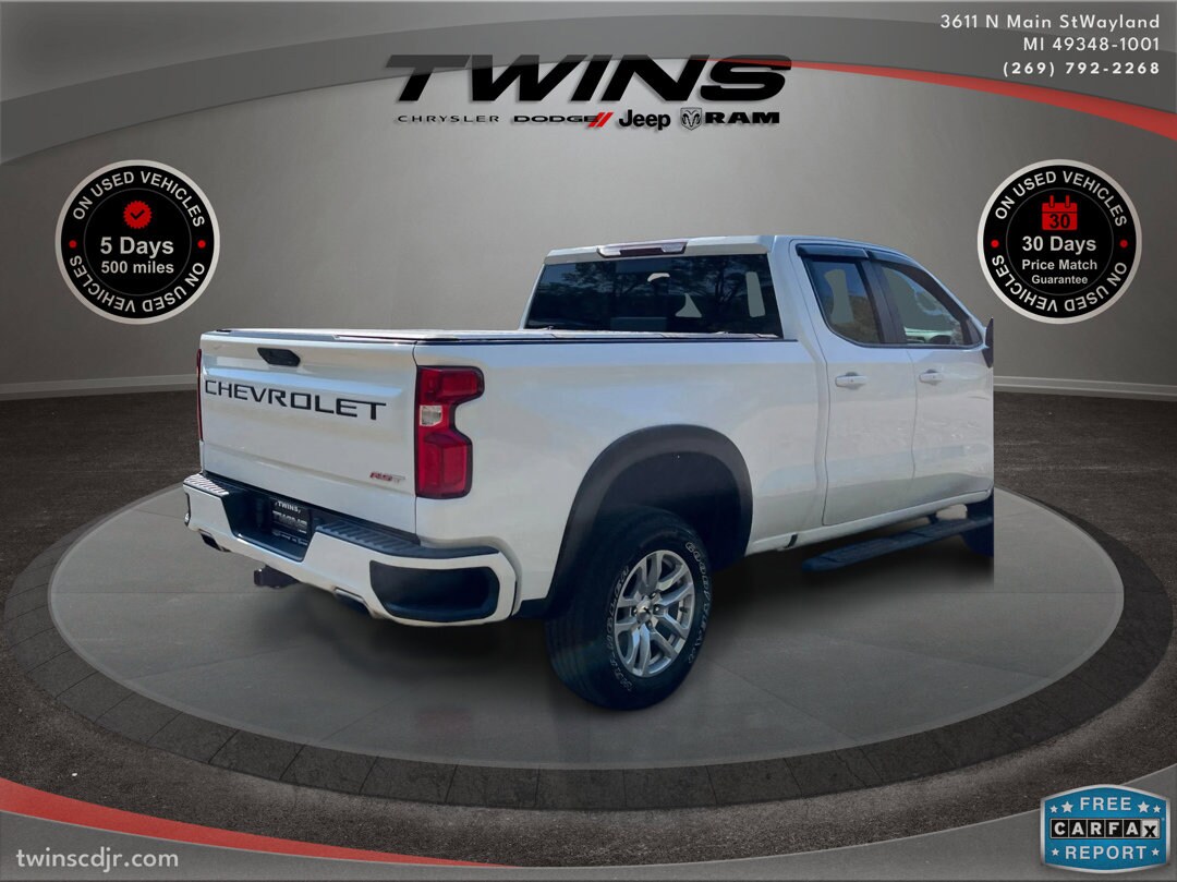 2019 Chevrolet Silverado 1500 RST photo 2