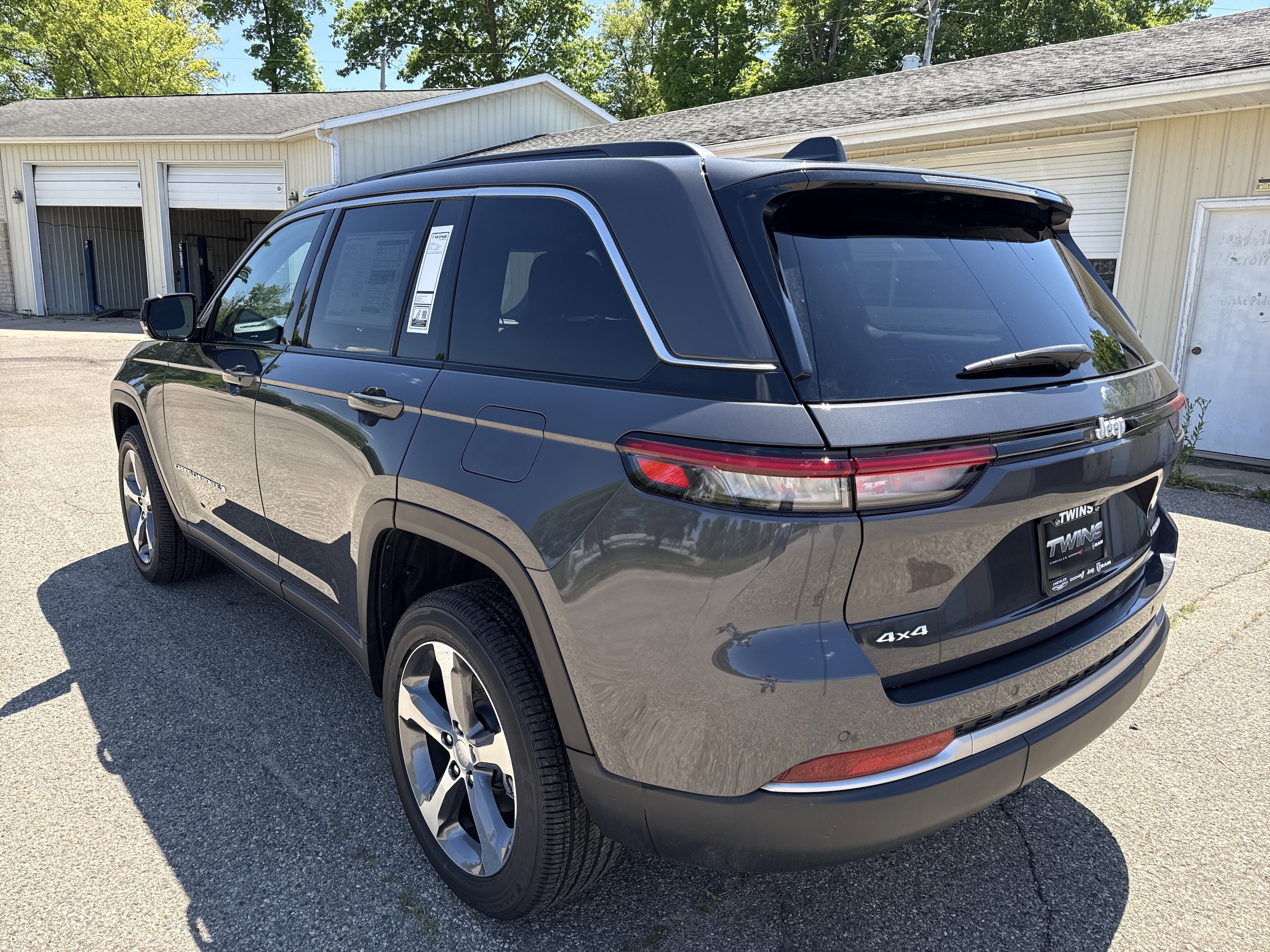 2026 Jeep Grand Cherokee Limited - Photo 8