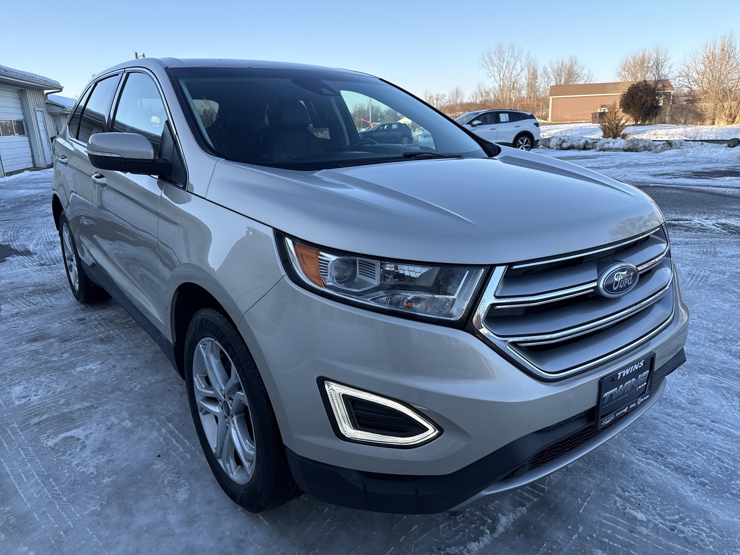 2018 Ford Edge Titanium's photo