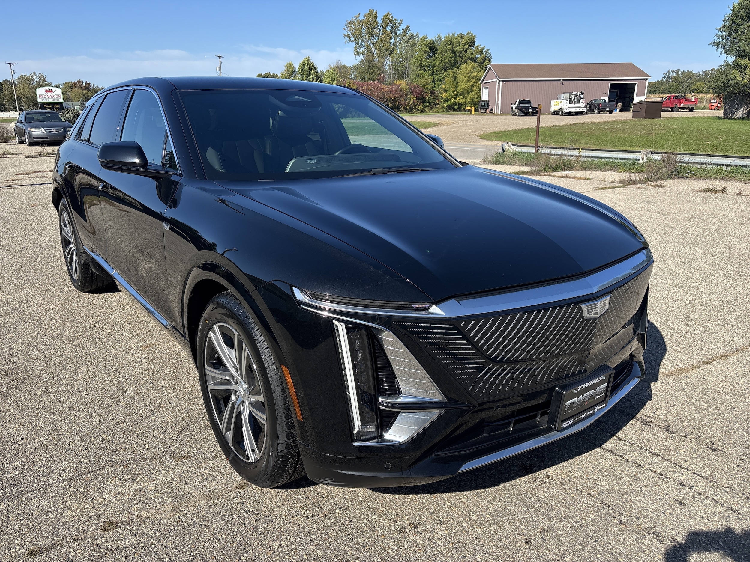 Used 2024 Cadillac LYRIQ Luxury 1 with VIN 1GYKPPRL8RZ121985 for sale in Wayland, MI